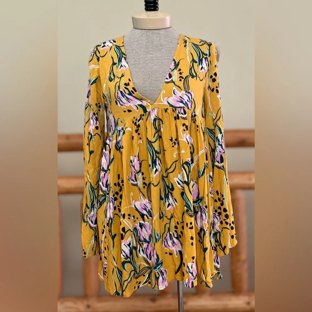 Bella Floral Tunic — Free People – Size XS